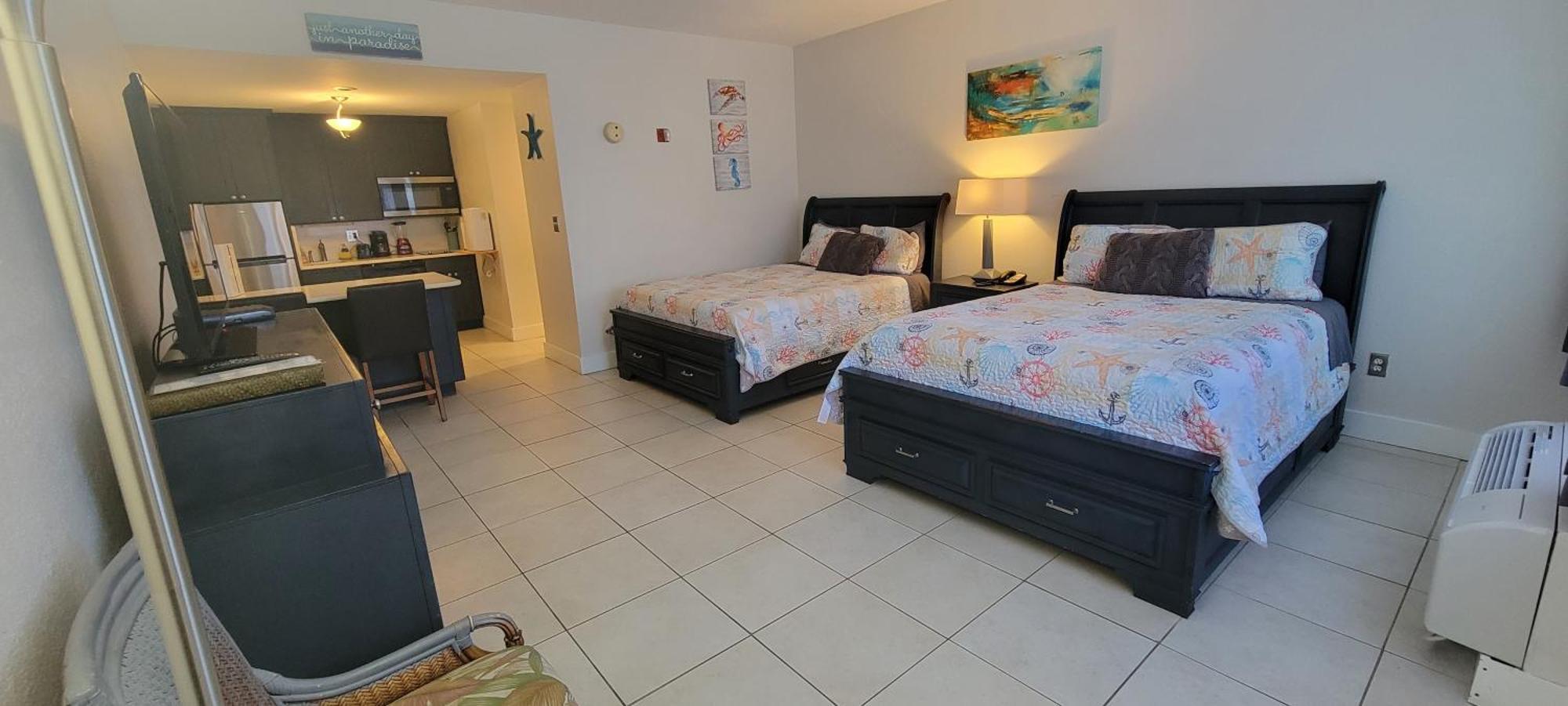 Sea Breeze, Studio 510, Beach Steps Away!+Pool+Wifi Ruskin Bagian luar foto